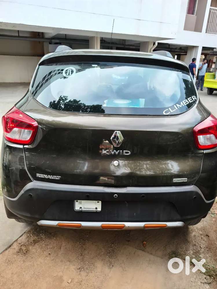 Renault Kwid 2017 Petrol Well Maintained