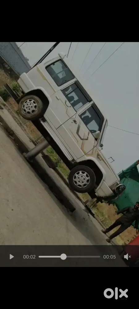 Sumo Gold Top Model
2nd  Owner
2012 Model
9 Seater 
Power Steeringta