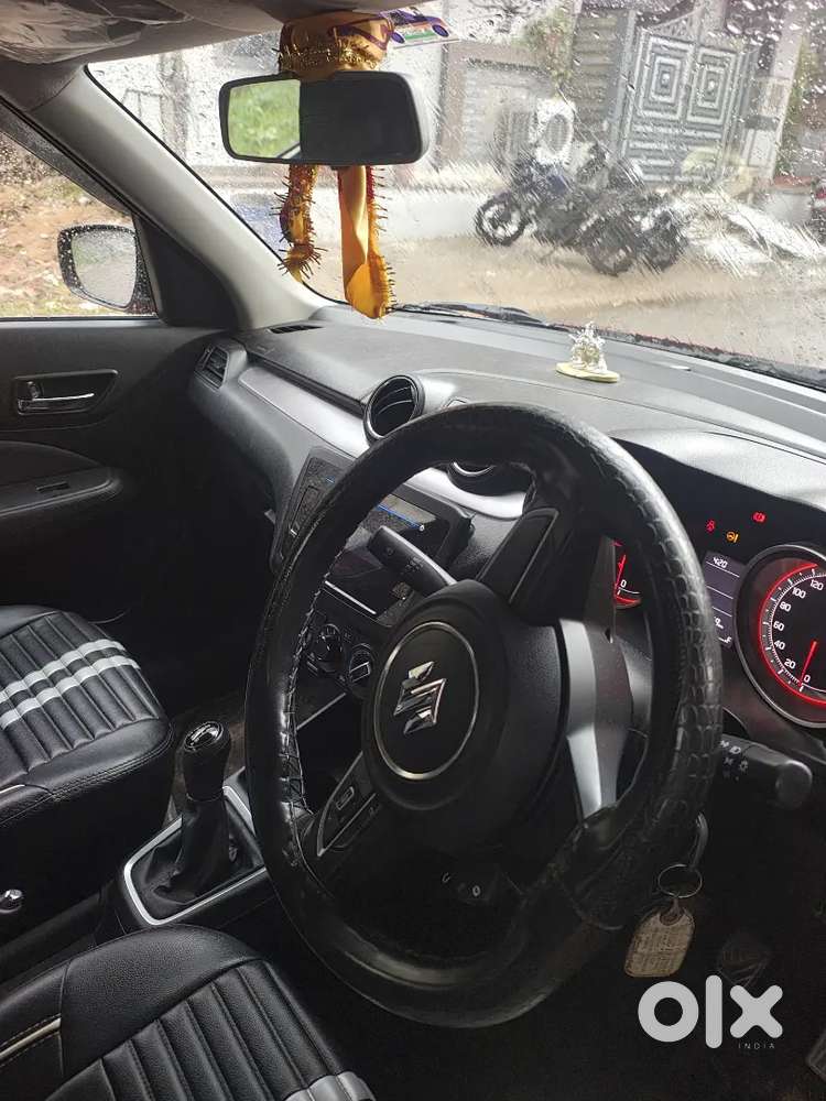 Maruti Swift 1.2 Vxi 2024