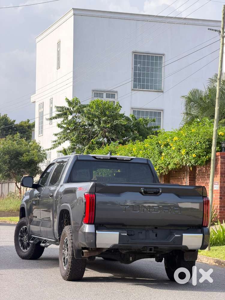 2024 Toyota Tundra Sr5 (trd Off-road Package)
