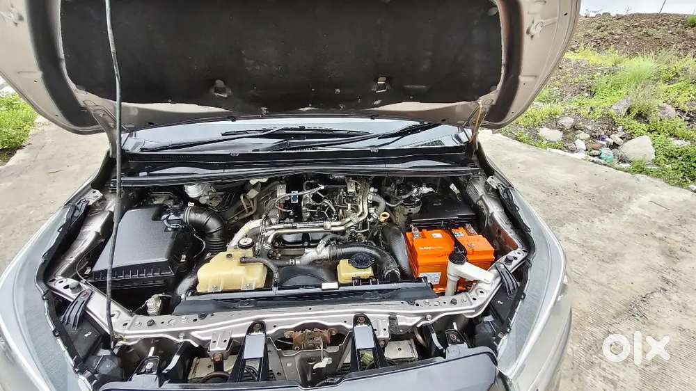 Toyota Innova Crysta 2.4 V 2017 Diesel Manual