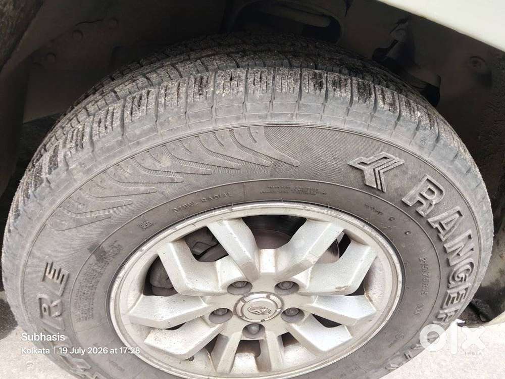 Mahindra Tuv 300 T8, 2016, Diesel