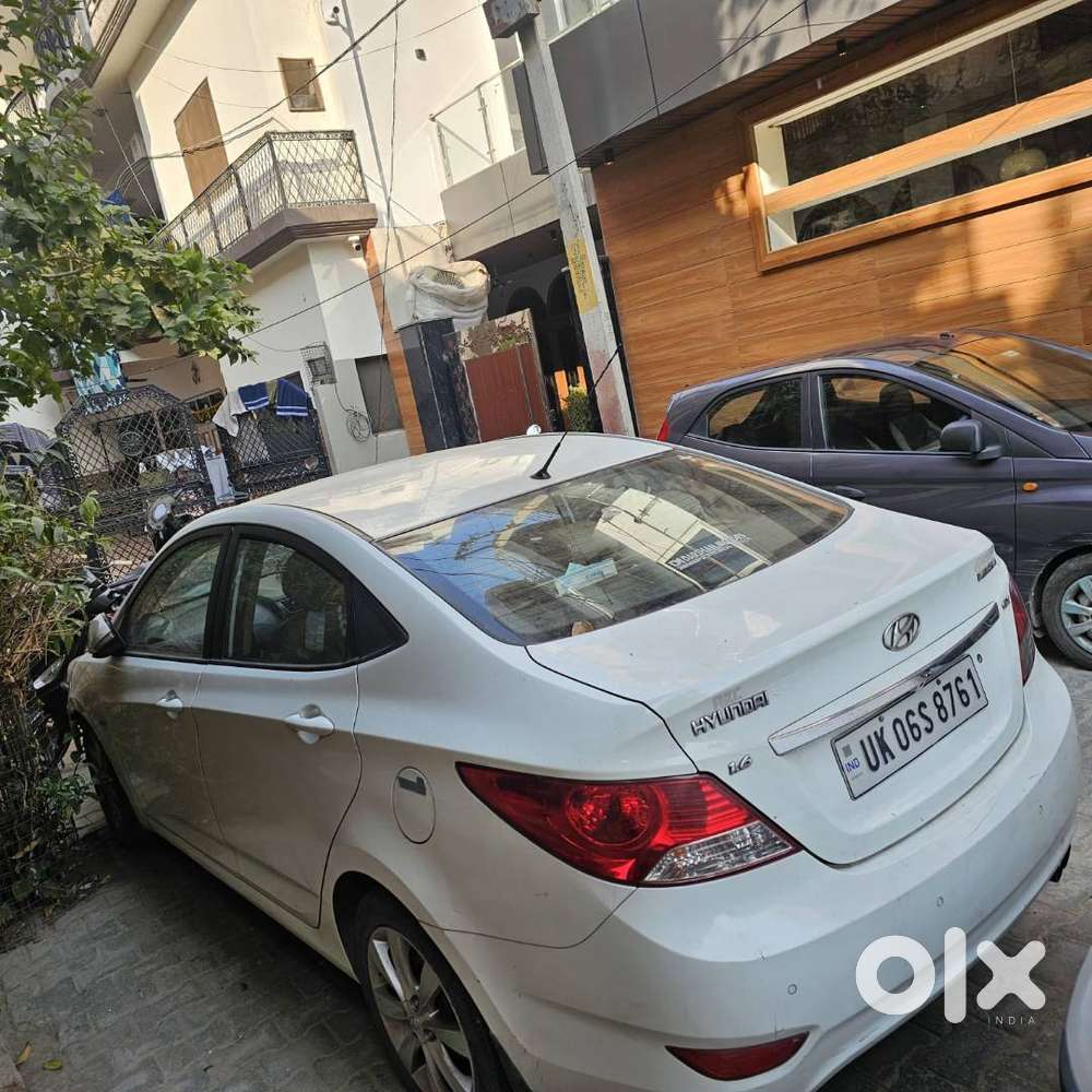 Hyundai Verna 2011 Diesel 65000 Km  Driven