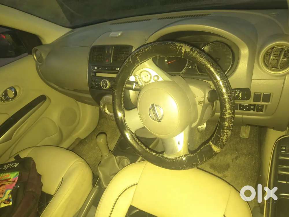 Nissan Sunny 2012 Edition