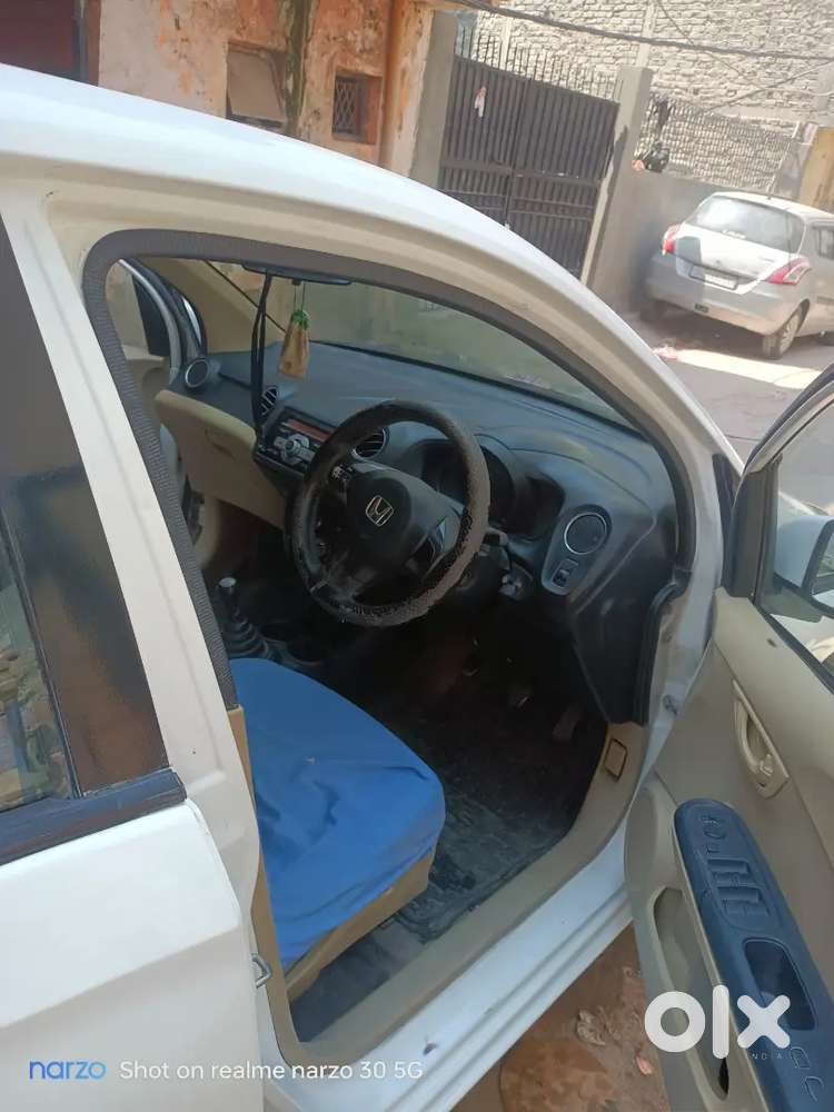 Honda Amaze 2015 Petrol Cng On Pepar Good Condition
