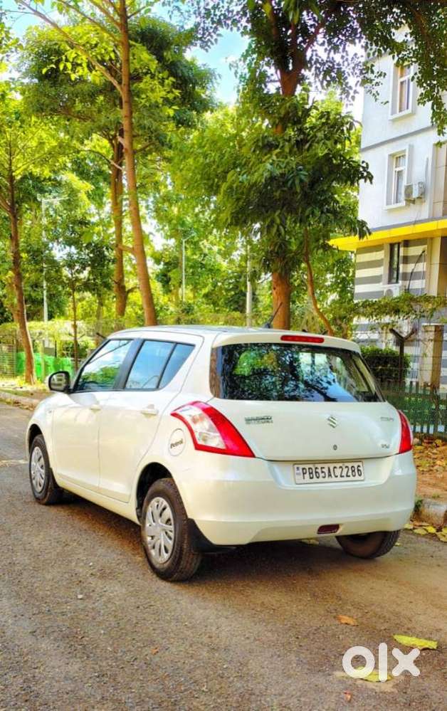 Maruti Suzuki Swift 1.2 Vxi (o), 2015, Petrol