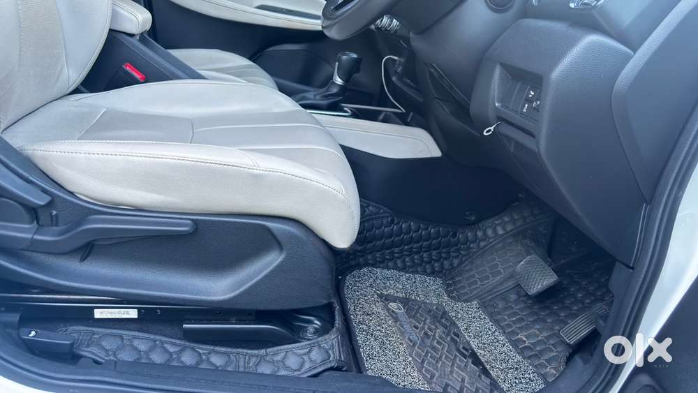 Honda City Hybrid 2023 - Mileage 41,000 Km