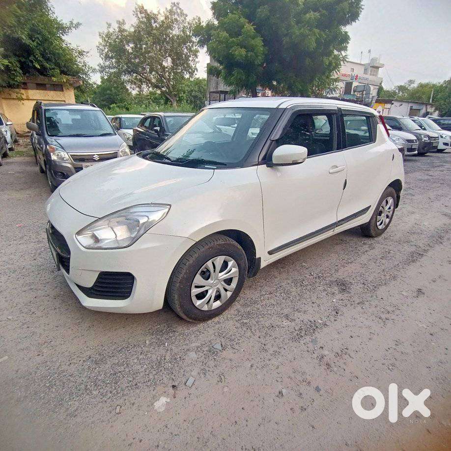 Maruti Suzuki Swift Vxi Optional, 2019, Petrol