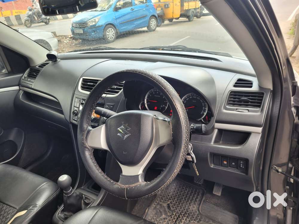 Maruti Suzuki Swift Vxi + Manual, 2015, Petrol