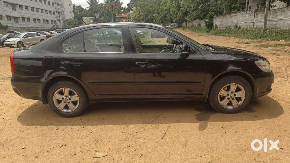 Skoda Laura Classic 1.8 Tsi, 2012, Petrol