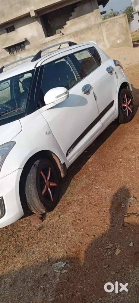 Maruti Suzuki Swift 2012