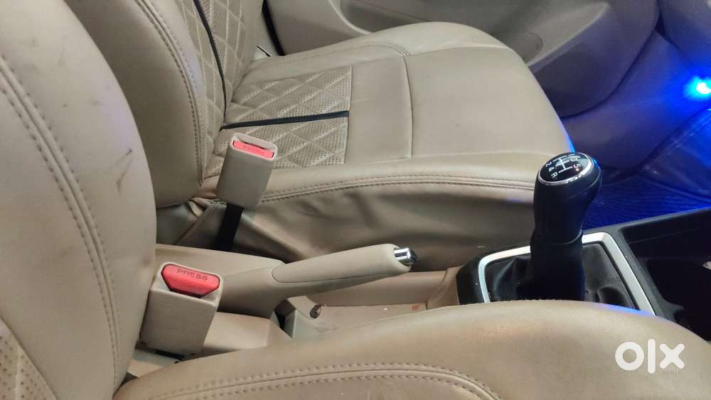 Maruti Suzuki Swift Dzire 1.2 Vxi Bsiv, 2019, Petrol