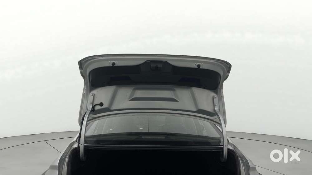 Volkswagen Virtus 1.0 Topline Tsi At, 2022, Petrol