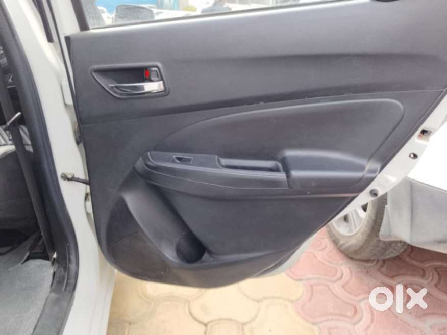 Maruti Suzuki Swift 1.2 Vxi (o), 2021, Petrol