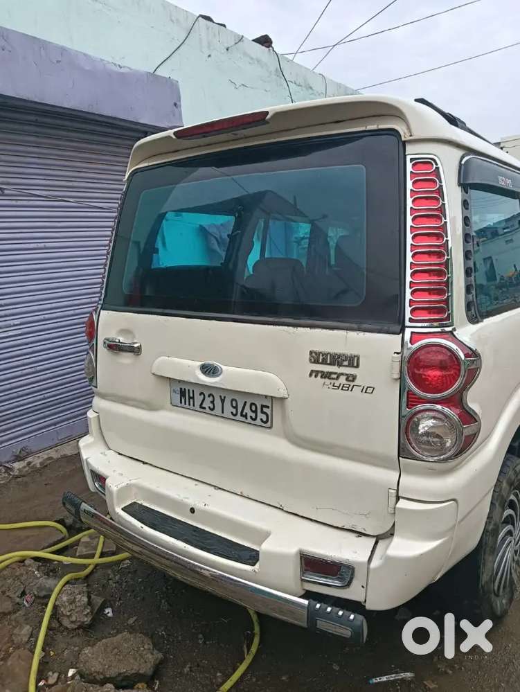 Mahindra Scorpio 2011 M2dicr