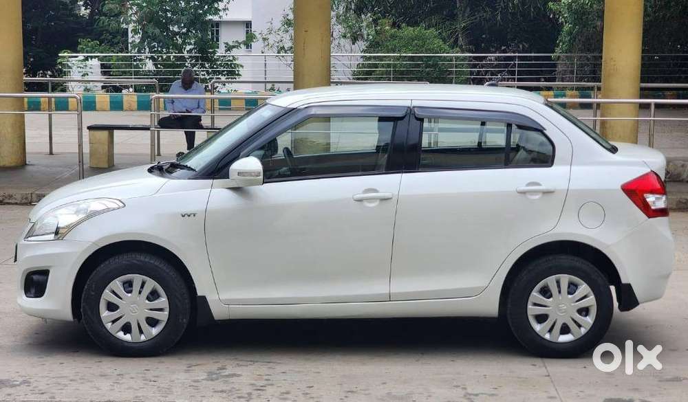 Maruti Suzuki Swift Dzire Vxi Optional, 2014, Petrol