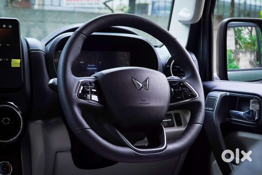 Mahindra Thar Roxx Ax7l Rwd Diesel At, 2026, Diesel