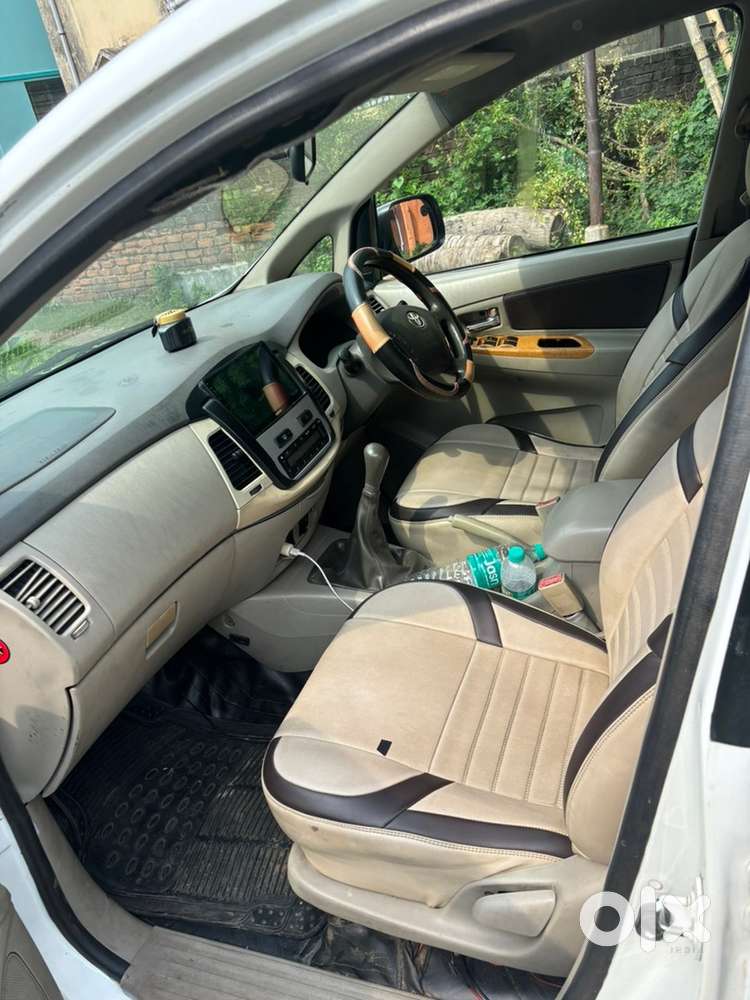 Toyota Innova Diesel 2012