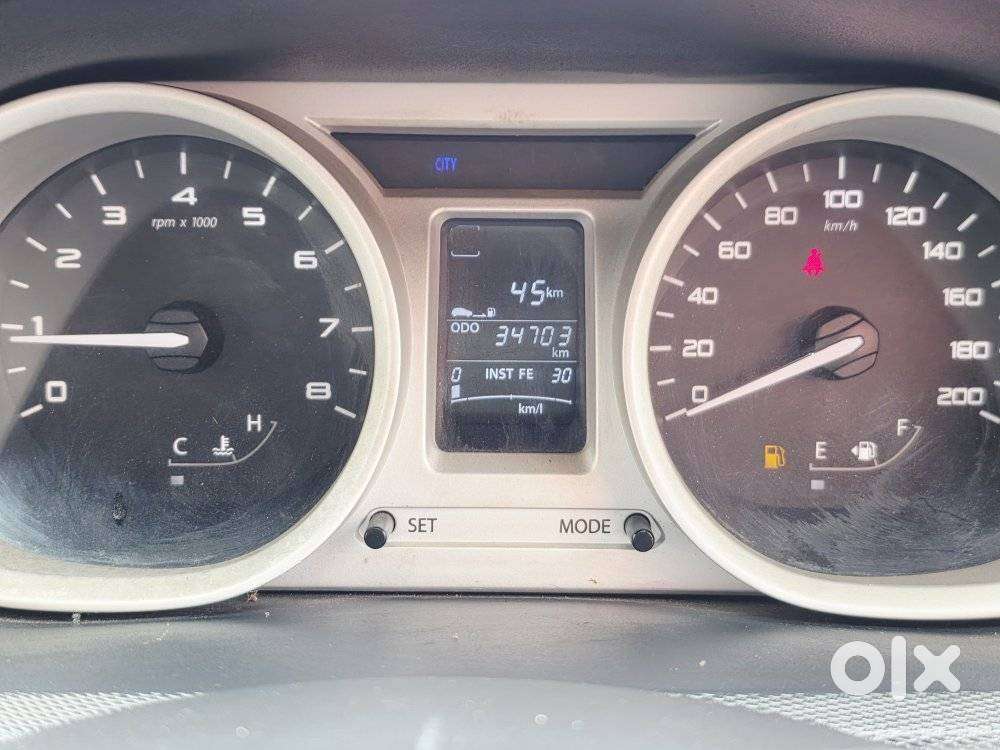 Tata Tiago Xz Opt, 2017, Petrol