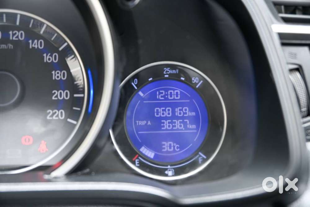 Honda Jazz 2019 Petrol Well Maintained