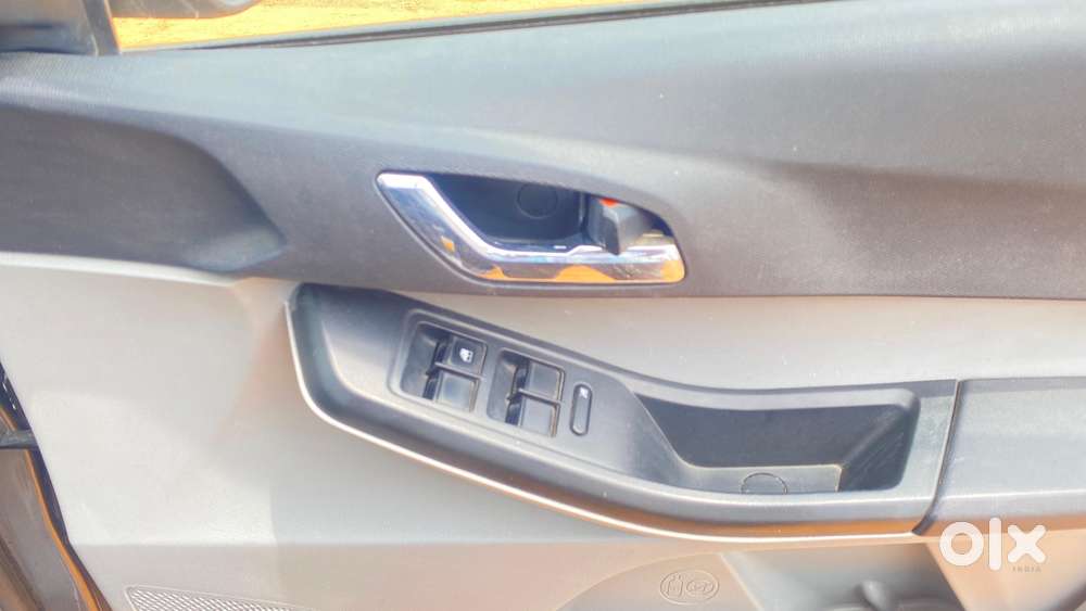 Tata Tiago Xza Plus, 2021, Petrol
