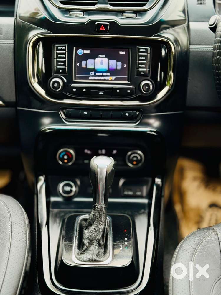 Tata Hexa Xta, 2017, Diesel