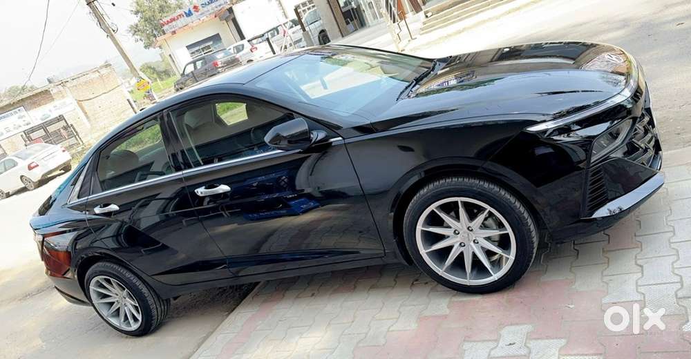 Hyundai Verna 2023 Petrol Well Maintained