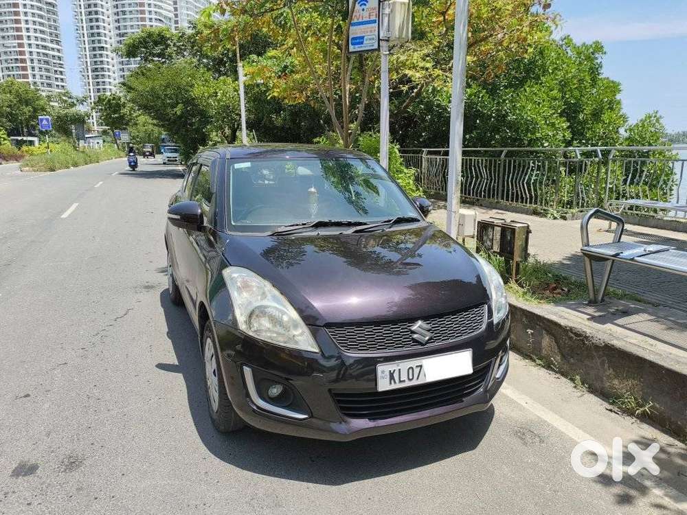 Maruti Suzuki Swift Vxi Optional, 2016, Petrol