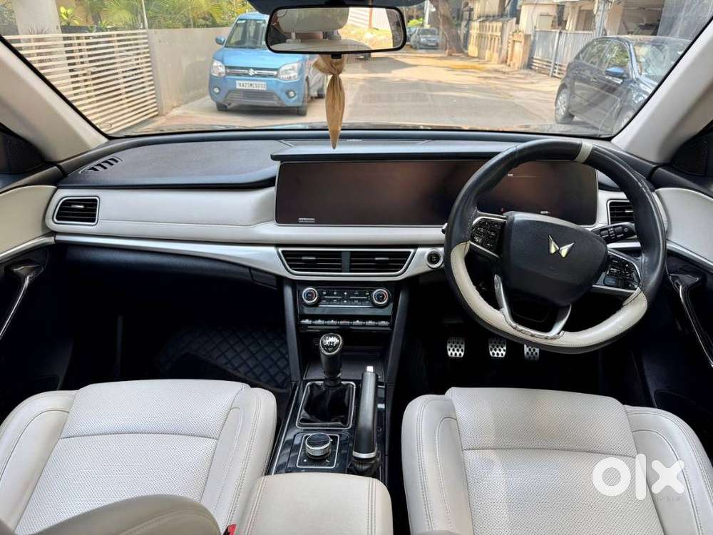 Mahindra Xuv700, 2022, Diesel