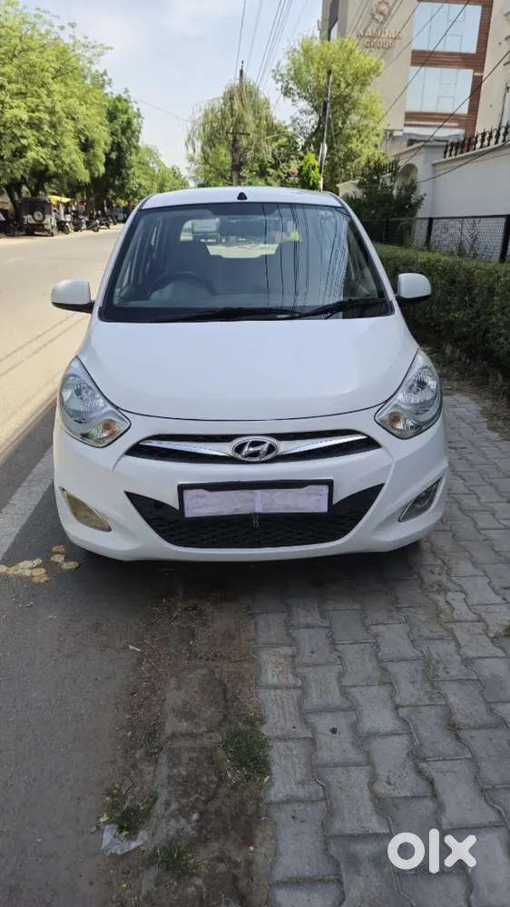 Hyundai I10 Sports All Original Jaipur No No Call Car 24