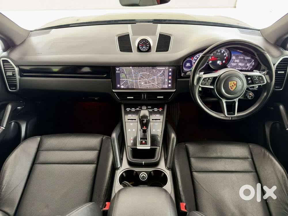 Porsche Cayenne Base, 2023, Petrol