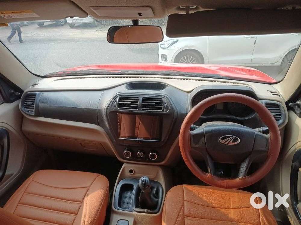 Mahindra Tuv 300 Mhawk100 T8 Amt, 2019, Diesel