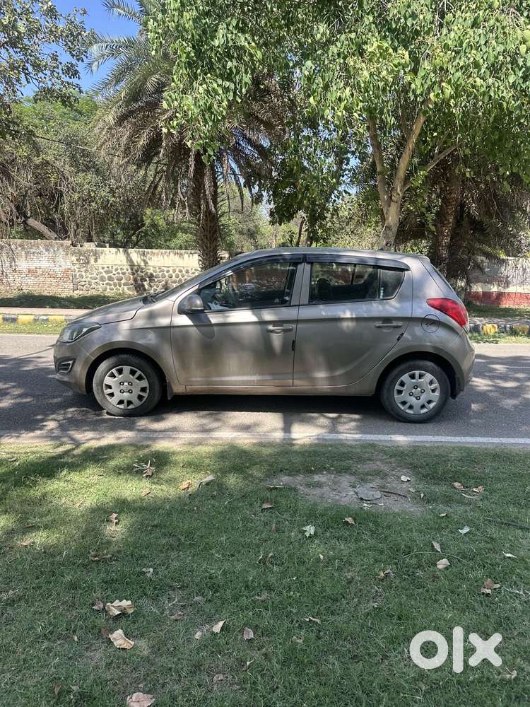 Hyundai I20 Sportz 1.2 Bs-iv, 2013, Diesel