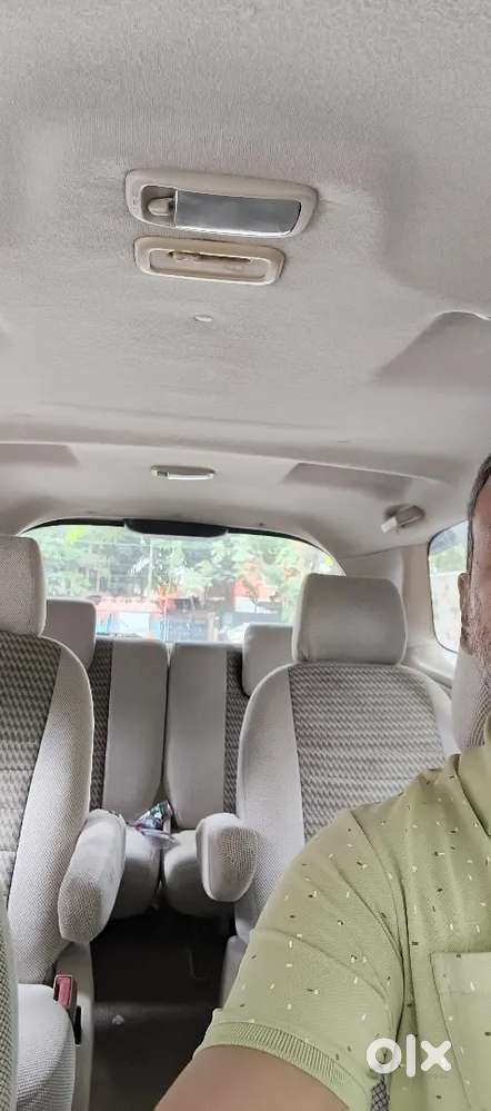 Toyota Innova 2008 Diesel Manual 7 Str