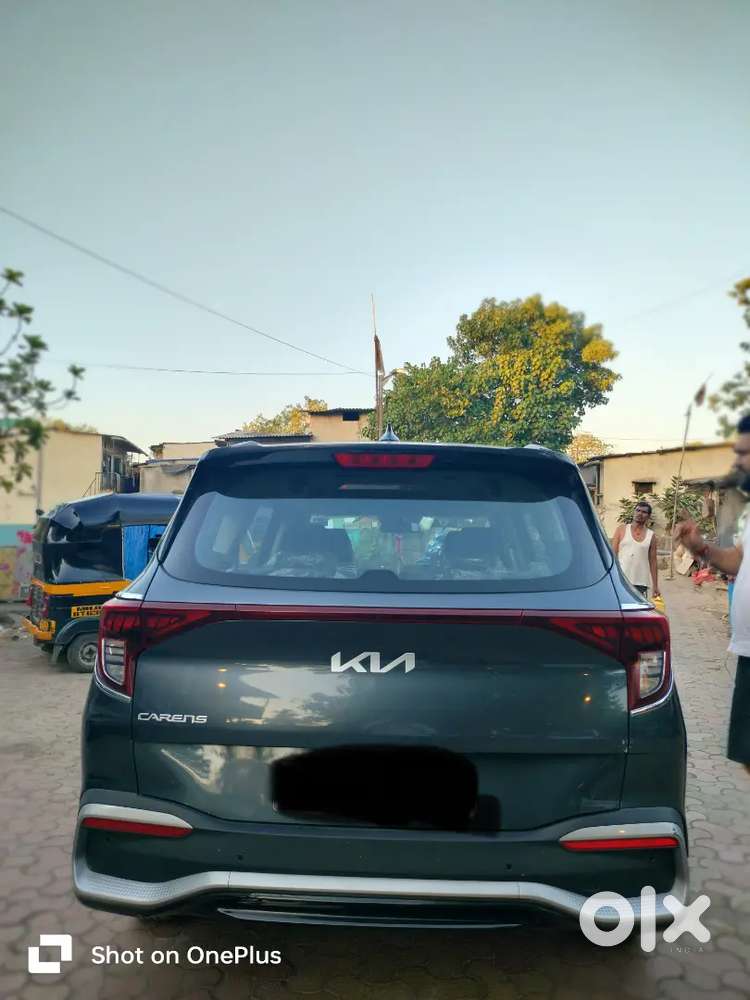 Kia Carens 2024 Petrol 25000 Km Driven