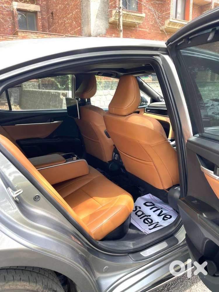 Toyota Camry 2.5 Hybrid, 2025, Petrol