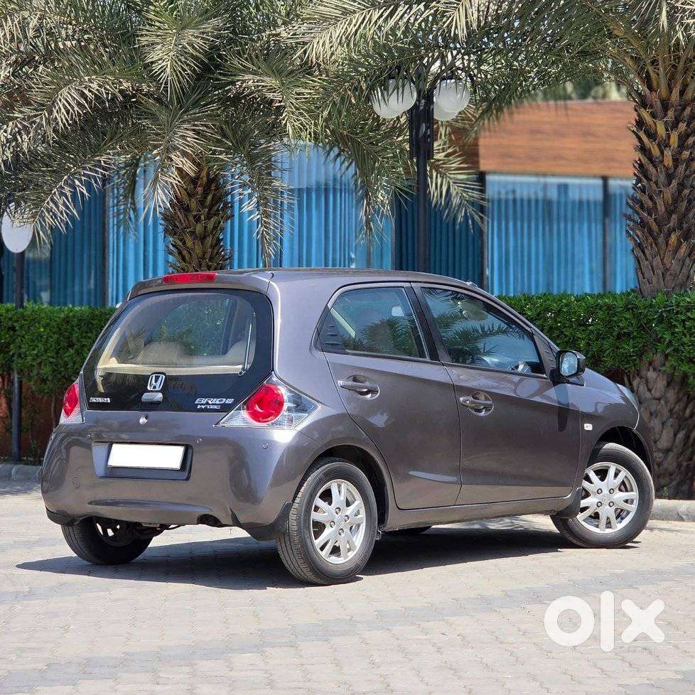 Honda Brio 2011-2013 V Mt, 2012, Petrol