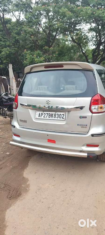 Maruti Suzuki Ertiga 2016 Diesel 148000 Km Driven