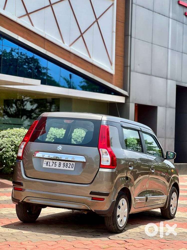 Maruti Suzuki Wagon R Zxi, 2022, Petrol