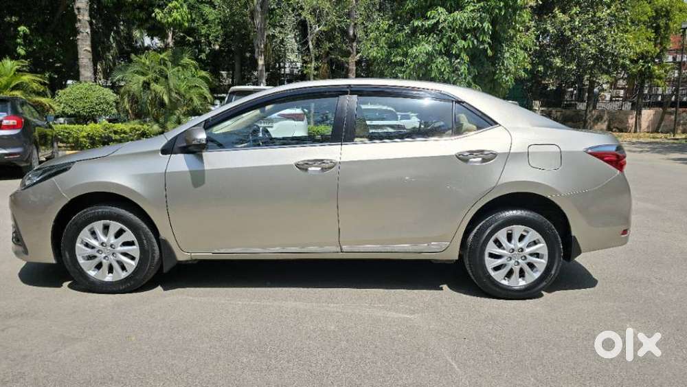 Toyota Corolla Altis 2013-2017 G At, 2017, Petrol
