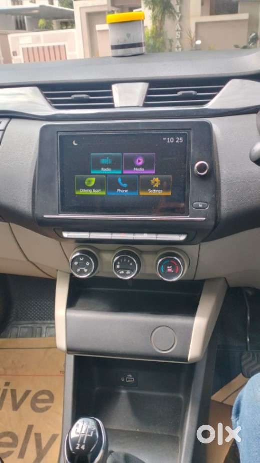 Renault Triber Rxt, 2019, Petrol