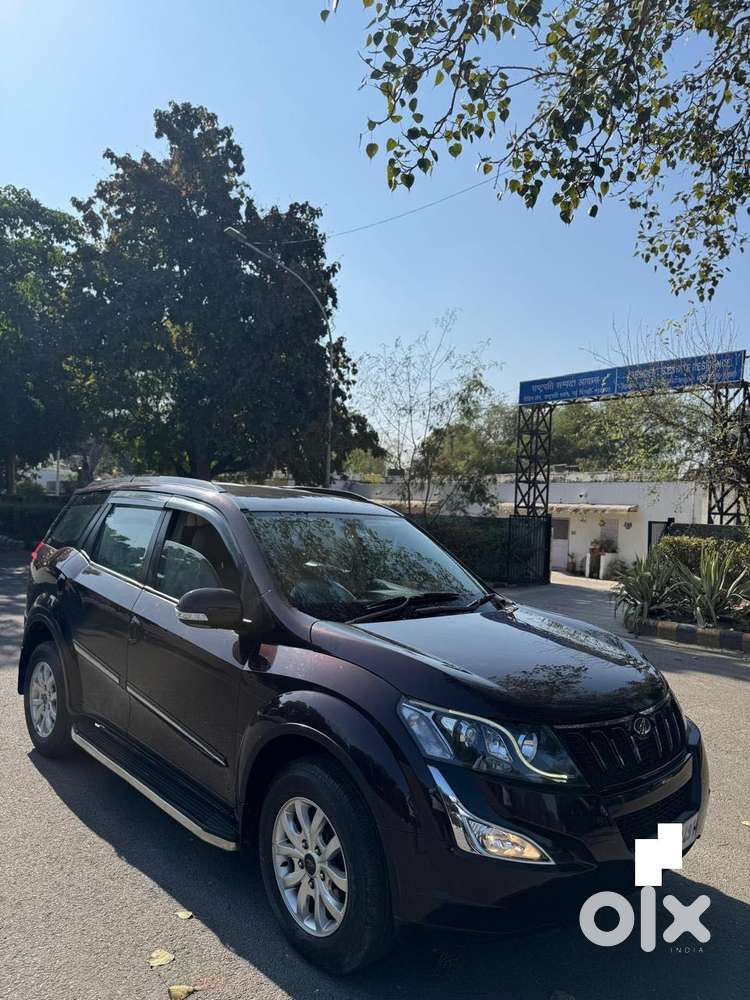 Mahindra Xuv500 W8 Dual Tone, 2015, Diesel