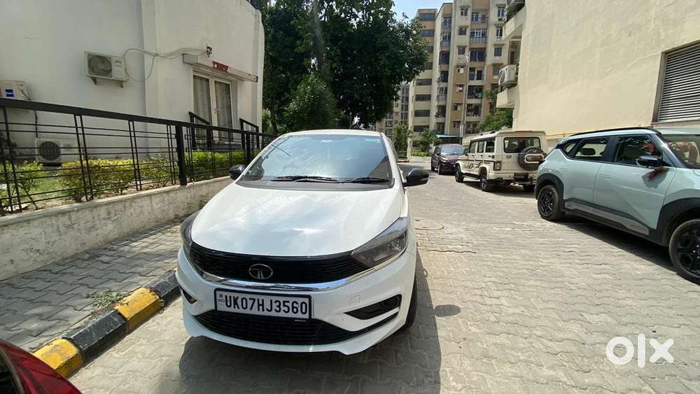 Tata Tiago Petrol Manual 2026