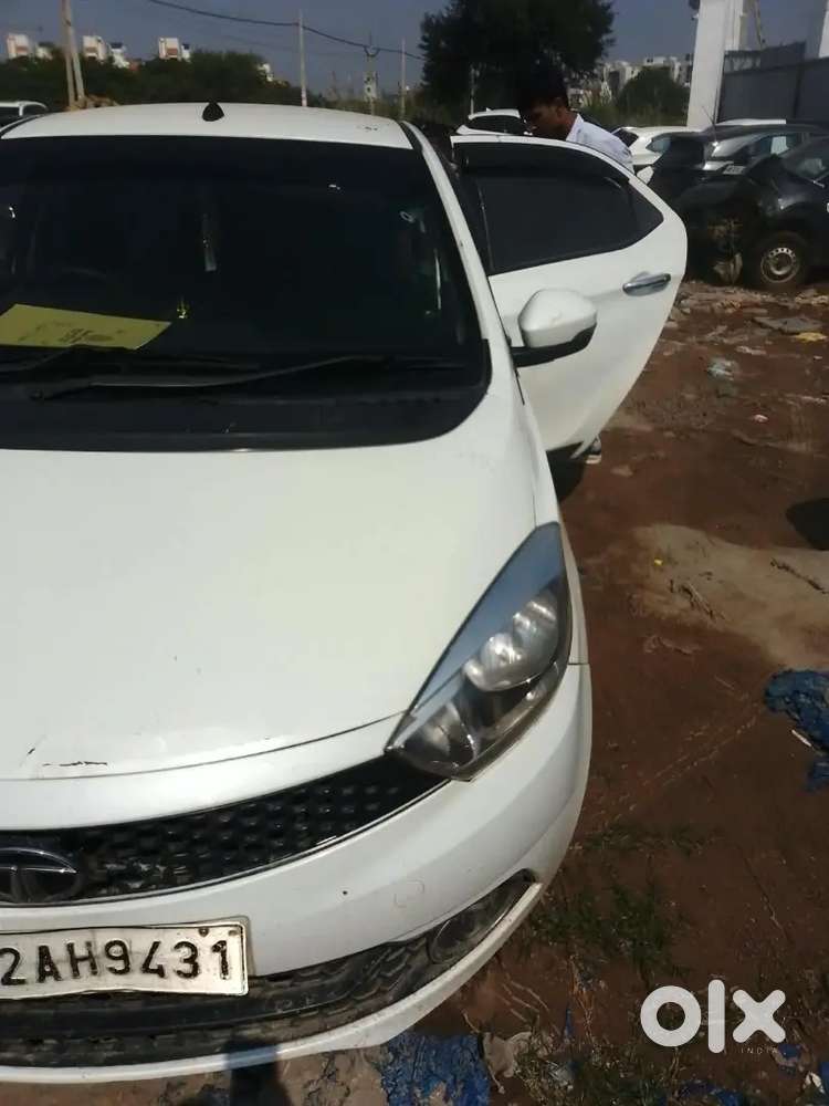 Tata Tiago Xza Plus 2018 Petrol Amt