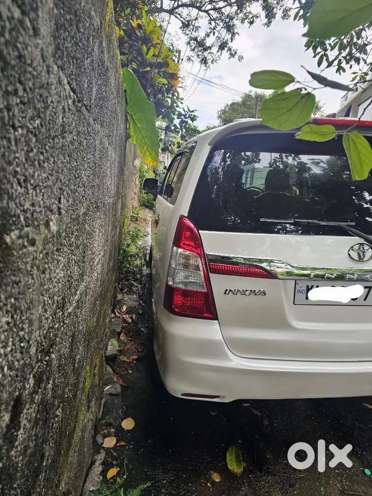 Toyota Innova Diesel 2013