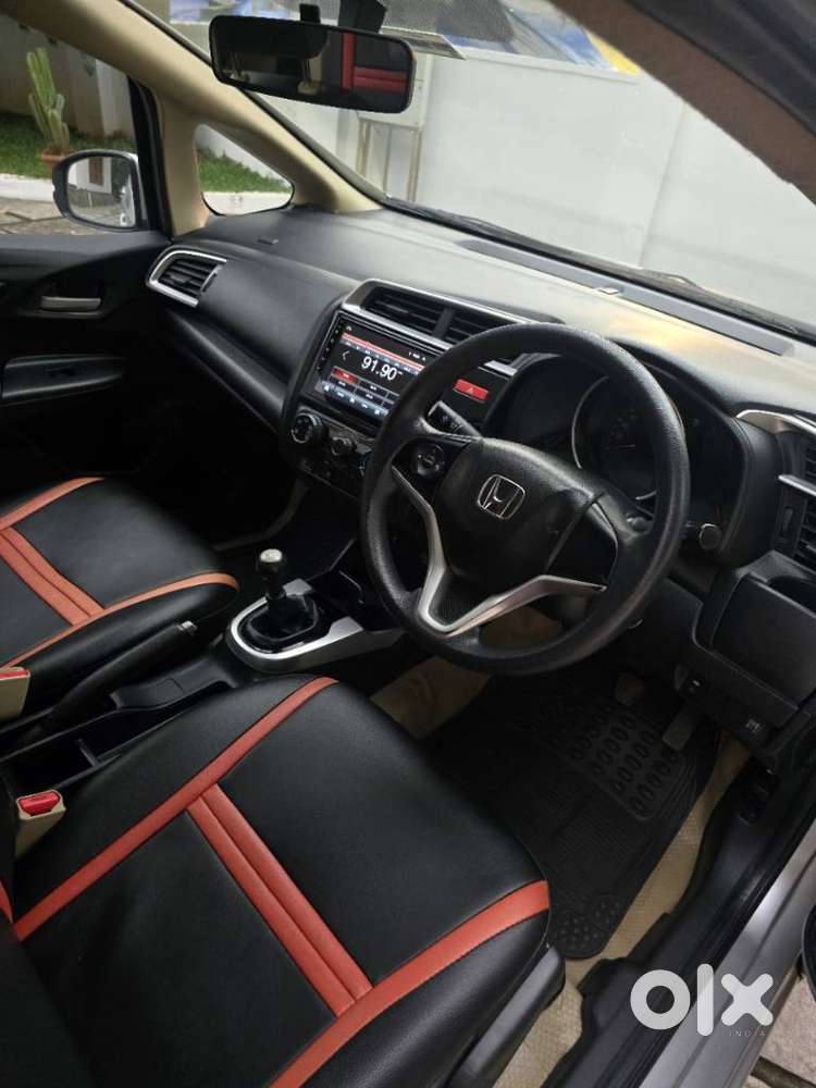 Honda Jazz S Mt I-vtec, 2015, Petrol
