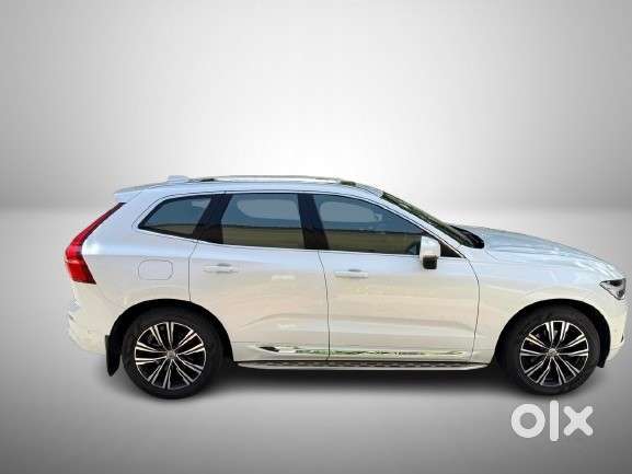 Volvo Xc60 D5 Awd Automatic, 2022, Diesel