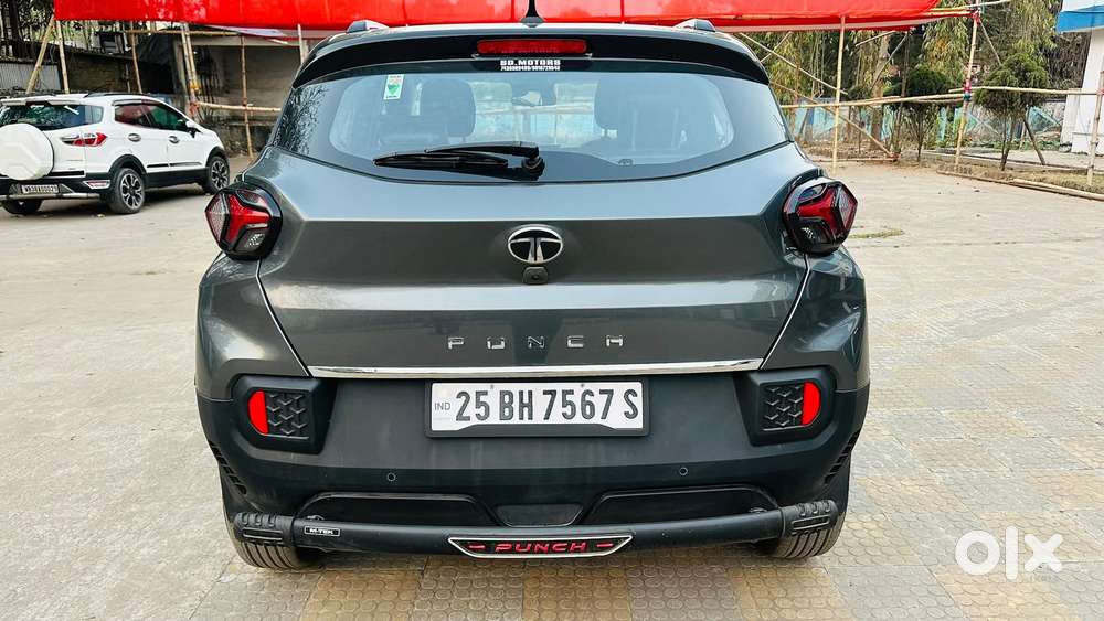 Tata Punch, 2025, Petrol