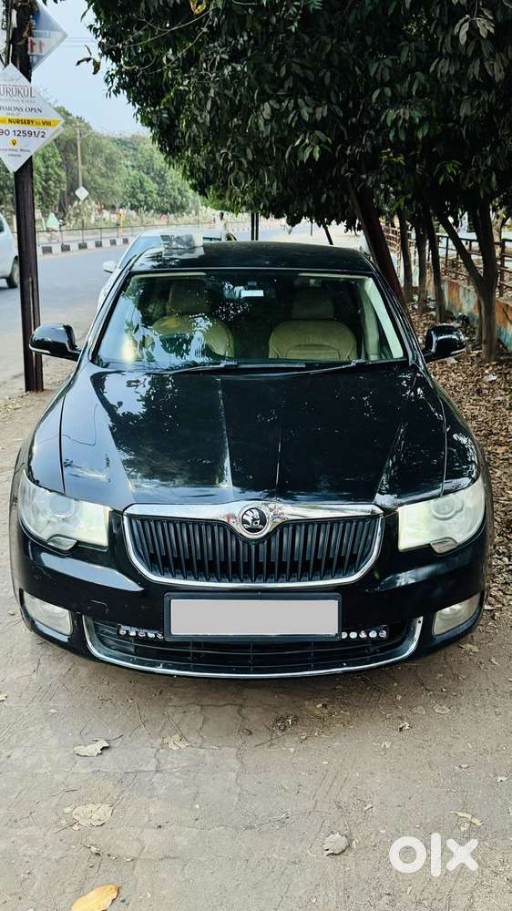 Skoda Superb Sportline 2.0 Tdi At, 2012, Diesel