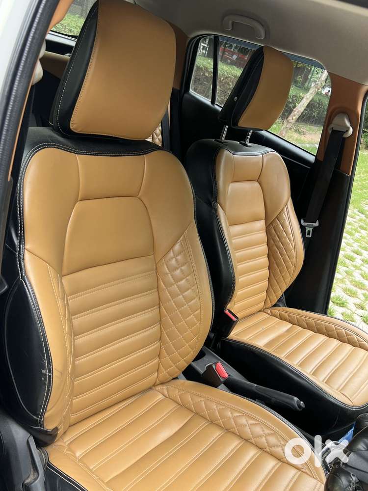 Maruti Suzuki Swift Lxi Optional-o, 2024, Petrol